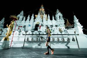 BIB: 
                            <button type="button" onclick="openModal(22454191)" class="btn btn-primary btn-sm float-right btn-popup" data-toggle="modal" data-target=".modal-high-quality">
                        <i class="fas fa-shopping-cart"></i> Add to Cart
                    </button>
                                            <button type="button" onclick="isThisMe(22454191, true)" class="btn btn-success btn-sm float-right btn-popup btn-isme hidden" data-toggle="tooltip" data-placement="bottom" title="นี่คือรูปของคุณใช่ไหม คลิกที่นี่เพื่อเอาเข้าอัลบั้ม">
                        <i class="fas fa-plus"></i> Add to album
                    </button>
                    <button type="button" onclick="isThisMe(22454191, false)" class="btn btn-warning btn-sm float-right btn-popup btn-isnotme hidden">
                        <i class="fas fa-ban"></i> Remove from album
                    </button>